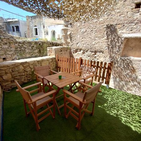 Traditional Guest House Chrisyis Pyrgi  外观 照片