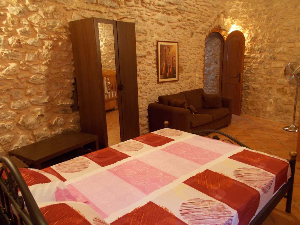 Traditional Guest House Chrisyis Pyrgi  外观 照片