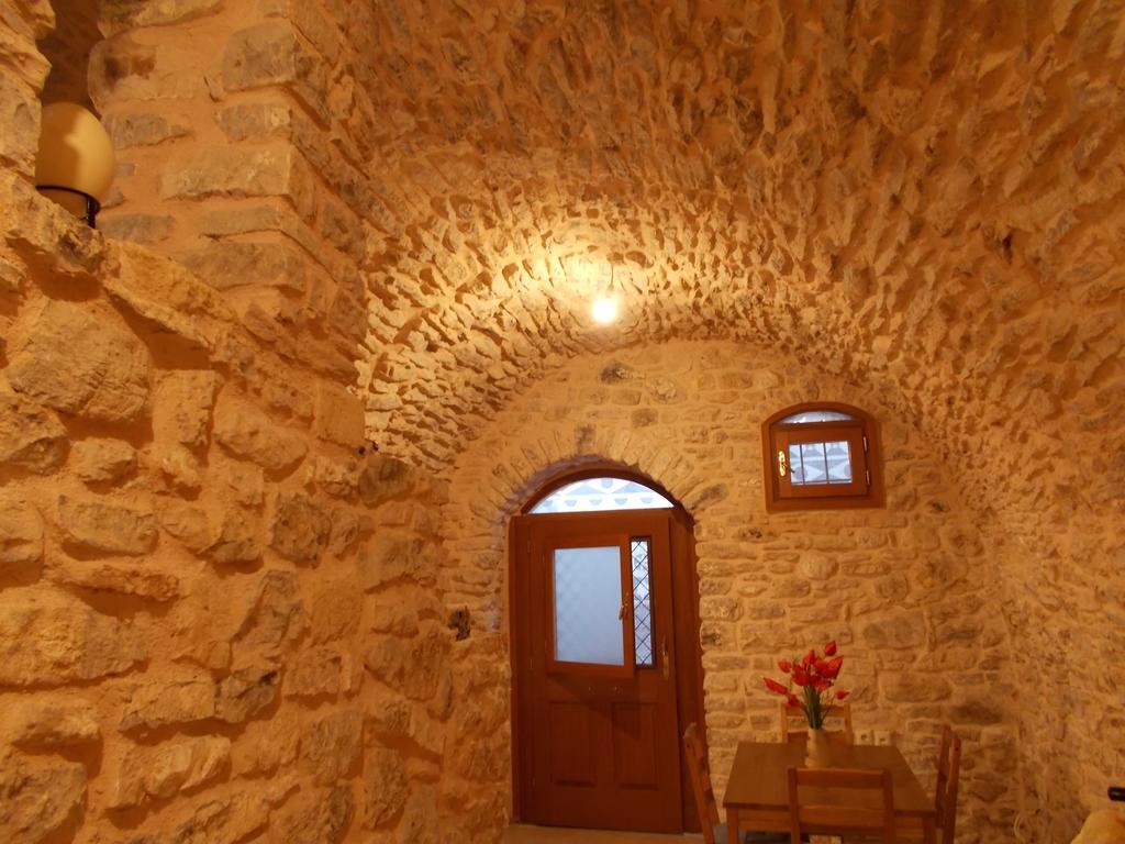 Traditional Guest House Chrisyis Pyrgi  外观 照片