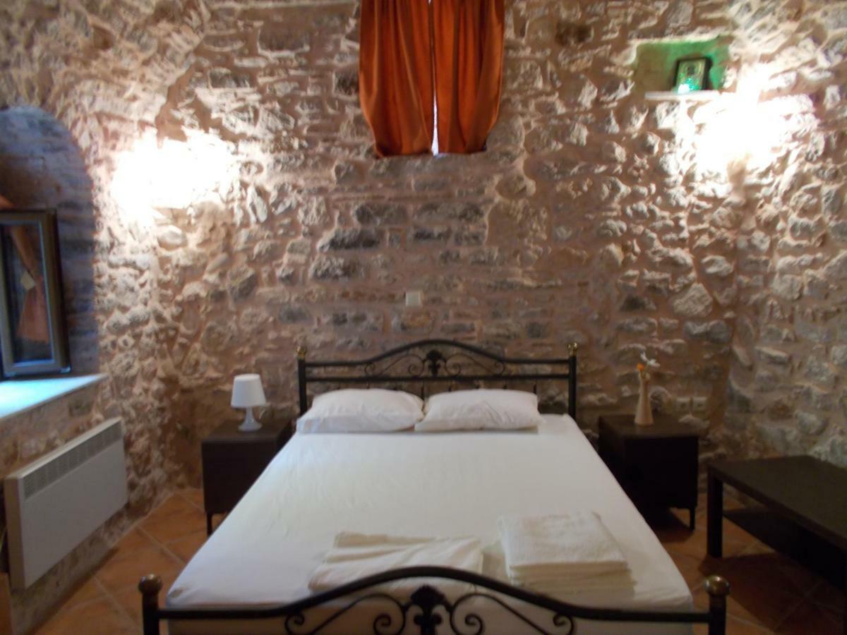 Traditional Guest House Chrisyis Pyrgi  外观 照片