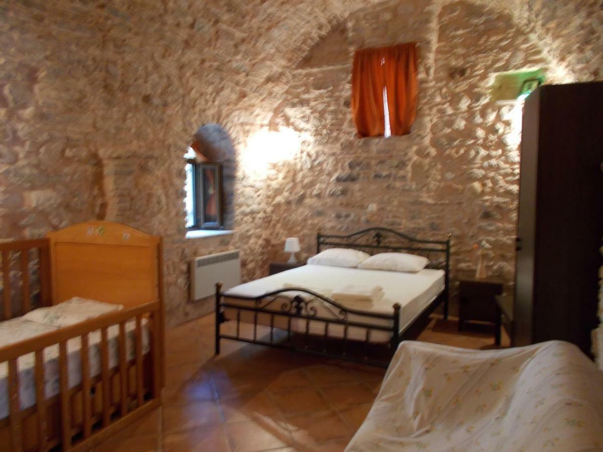 Traditional Guest House Chrisyis Pyrgi  外观 照片